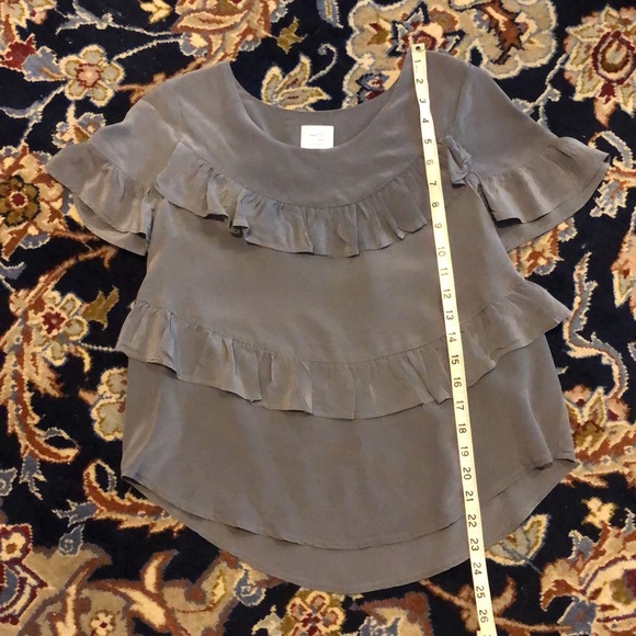 Silk Anthropologie shirt - Picture 4 of 9